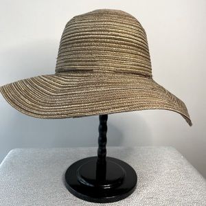 Packable Beach Hat!